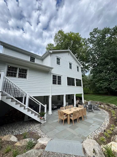 Clean windows on residential home NJ