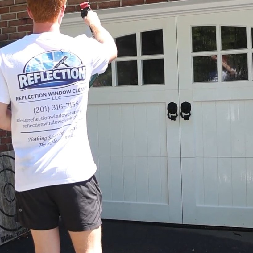 Reflection crew on the job