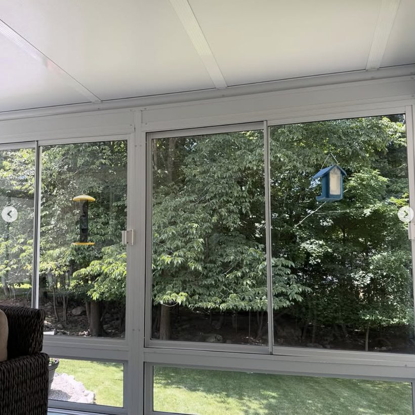 Interior window cleaning by Reflection